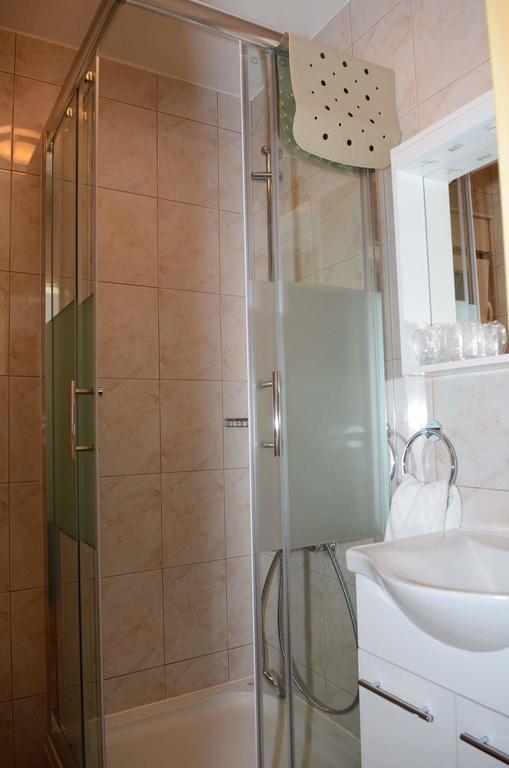 Apartments Villa Split Krapinske Toplice Ngoại thất bức ảnh